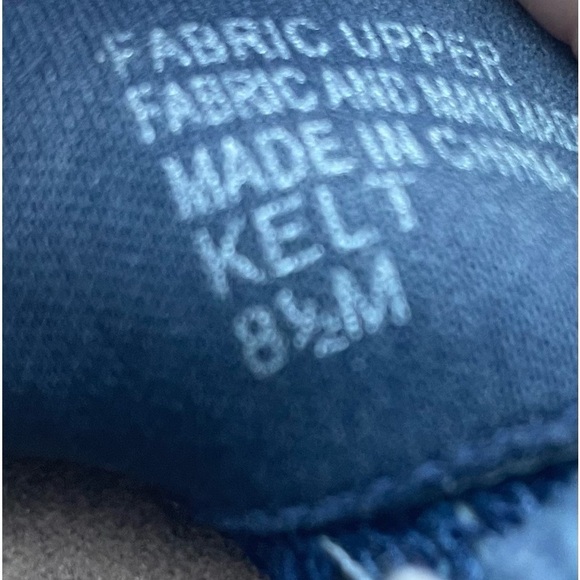 Adorable Frayed Blue Demin Crisscross Strap Flat Espadrille Slide Sandals. 8.5 - Picture 6 of 8